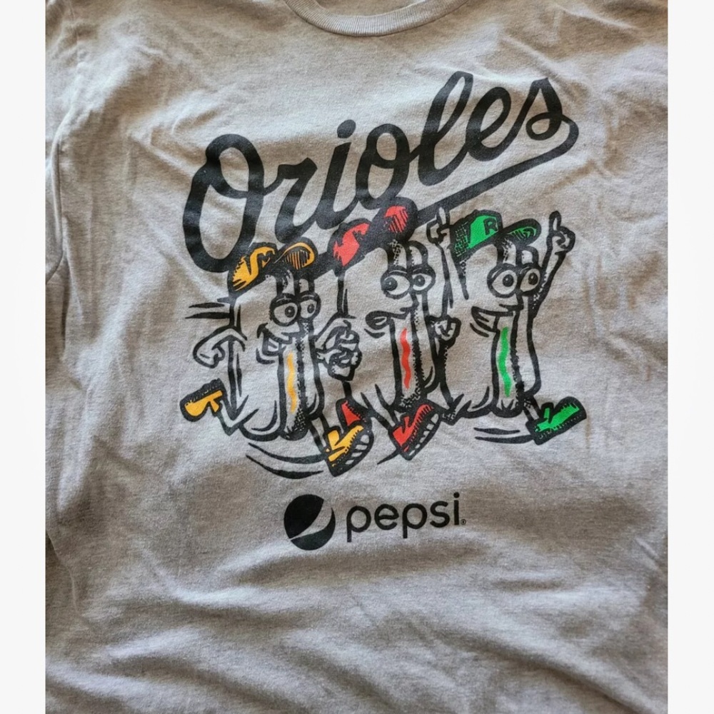 Baltimore Orioles Hot Dog Race Shirt Size XL Gray Ketchup Mustard Relish MLB
